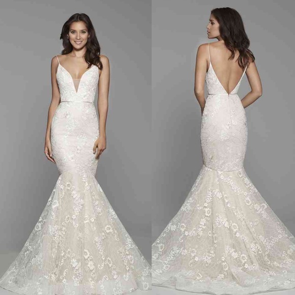 Tara Keely Dress - Picture 2 of 10